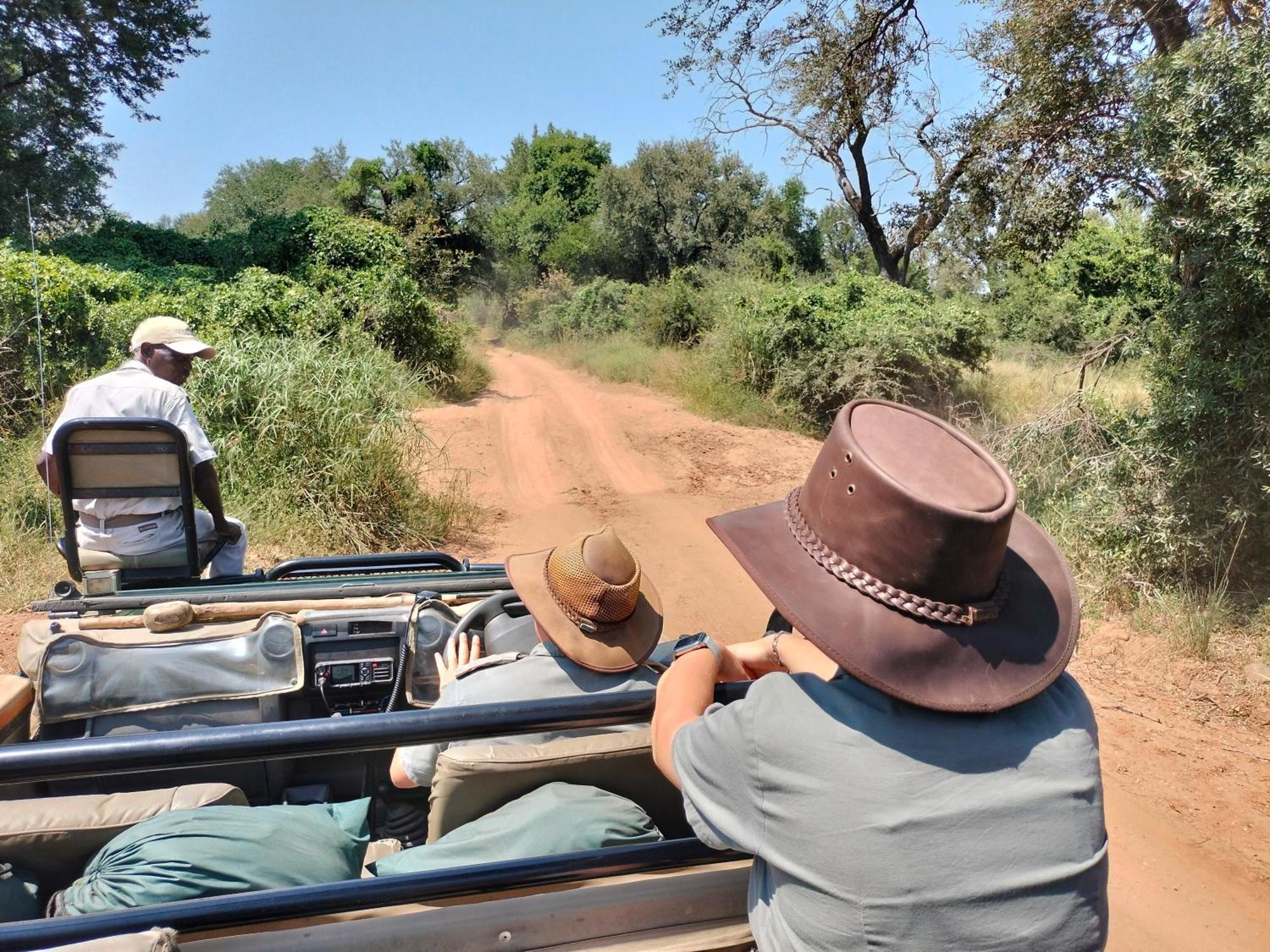 คูนาเม ลอดจ์ Villa Karongwe Game Reserve ภายนอก รูปภาพ